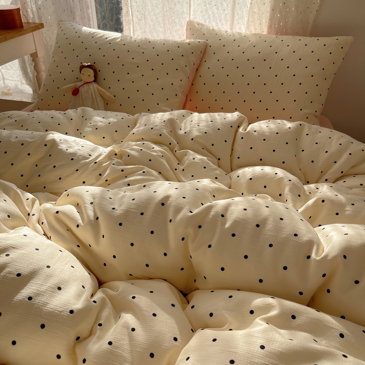 91家纺网 家纺一手货源 找家纺 星禾优选 2025新款甄选三层纱印花四件套 小黑豆