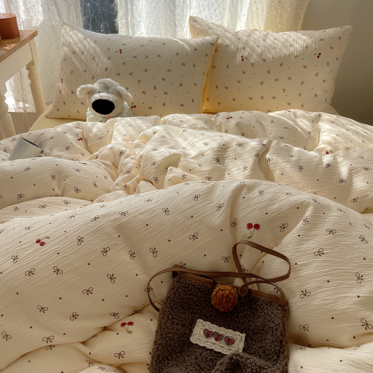 91家纺网 家纺一手货源 找家纺 星禾优选 2025新款甄选三层纱印花四件套 樱桃蝴蝶