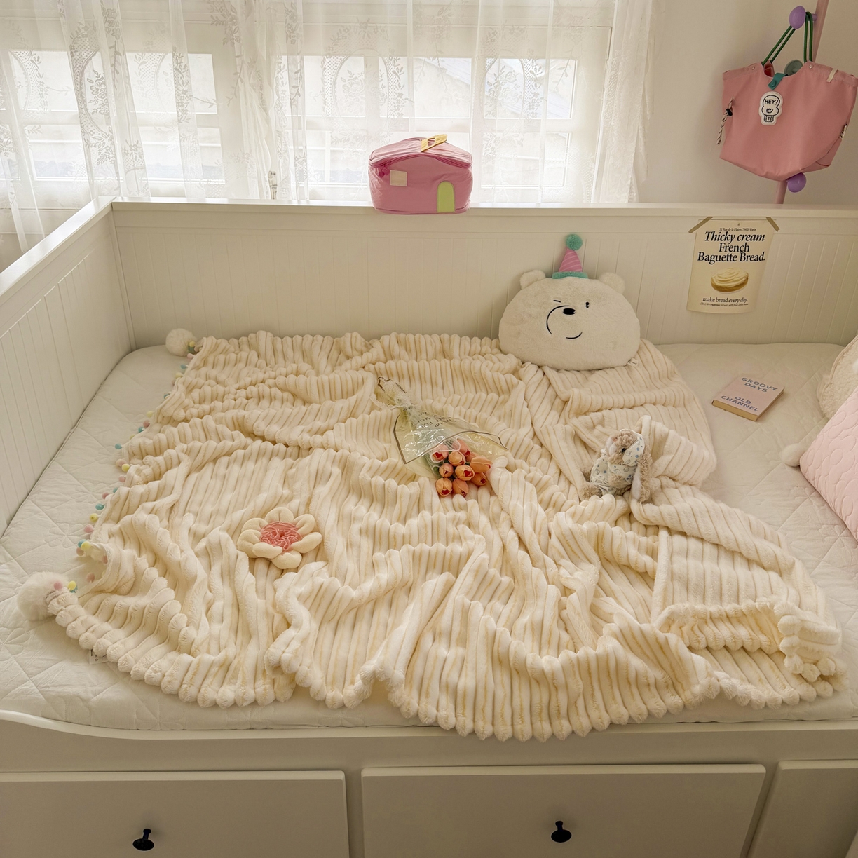 91家纺网 家纺一手货源 找家纺 潮邦创意家居 2025新款300G双面阳离子提花工艺球毯-花缀柔绒系列 花缀柔绒-暖橙