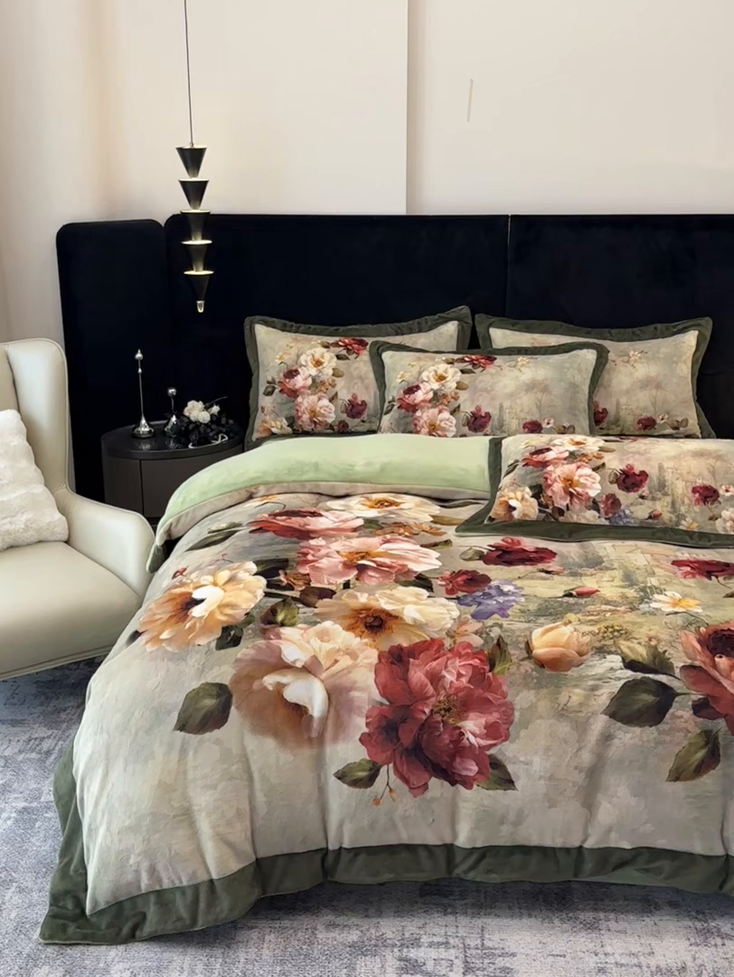 91家纺网 家纺一手货源 找家纺 （总）诺梵家纺 2025新款数码印花牛奶绒四件套（控价：159）