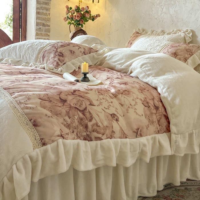 91家纺网 家纺一手货源 找家纺 （总）瑞宝 2025新款全消光牛奶绒夹棉款床裙四件套-伊莲娜