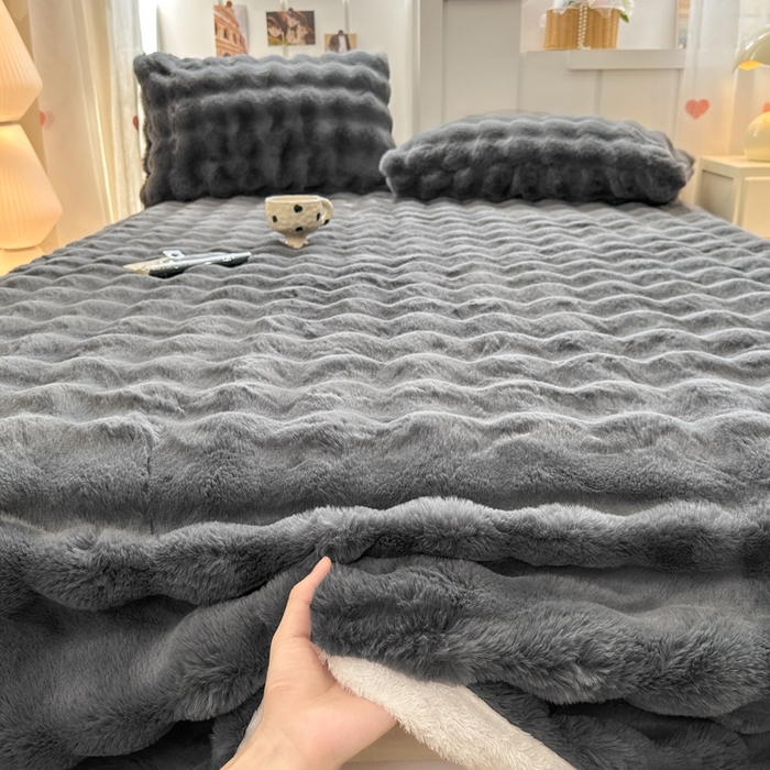 91家纺网 家纺一手货源 找家纺 （总）麒东家纺 2025新款泡泡绒兔毛绒床单