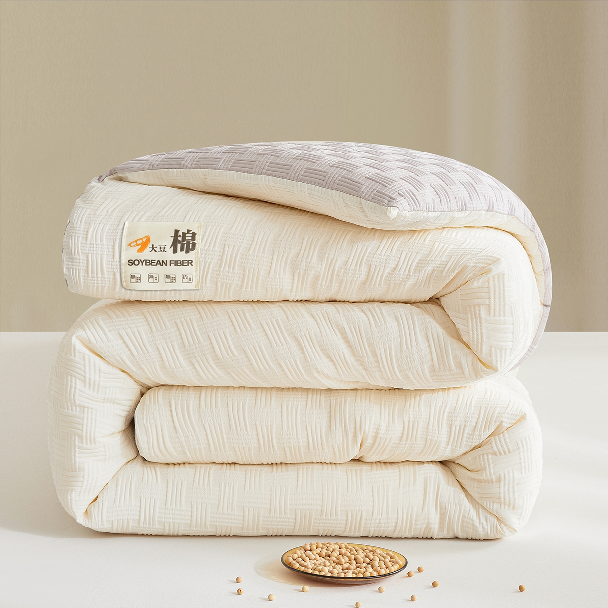 91家纺网 家纺一手货源 找家纺 初相识被业 2025新款双拼原棉提花大豆纤维被被子被芯 小豆仙白拼灰