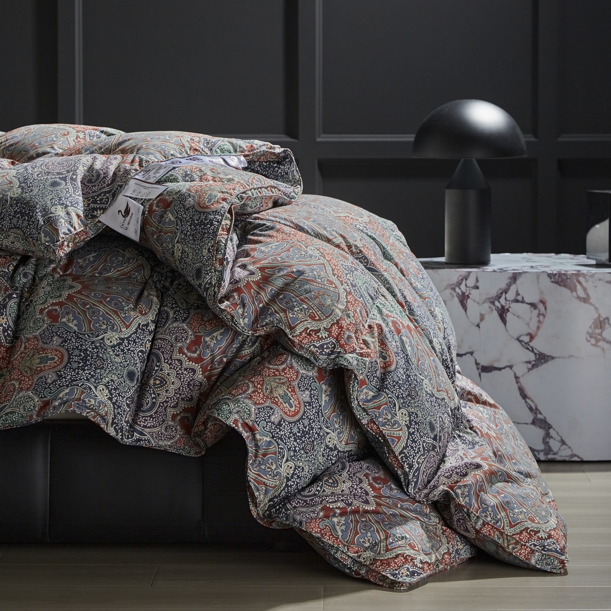 91家纺网 家纺一手货源 找家纺 （总）暖羽屋羽绒馆 2025新款国标95白鹅绒被子 印花羽绒被芯2米 双人羽绒被子春秋被 冬被