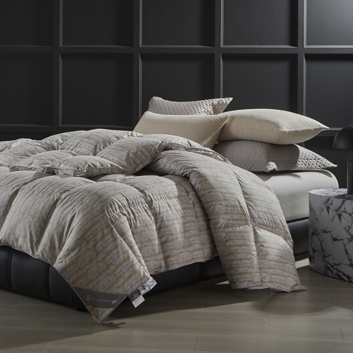 91家纺网 家纺一手货源 找家纺 暖羽屋羽绒馆 2025新款国标95白鹅绒被子 印花羽绒被芯2米 双人羽绒被子春秋被 冬被 幻城