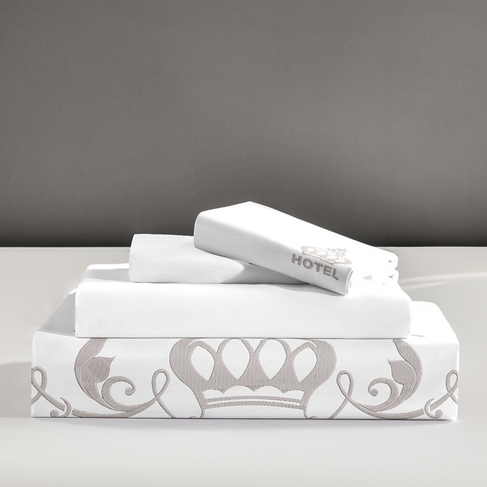 91家纺网 家纺一手货源 找家纺 （总）啊雅家居 2026新款欧式绣花加厚酒店民宿磨毛绣花四件套-皇冠酒店