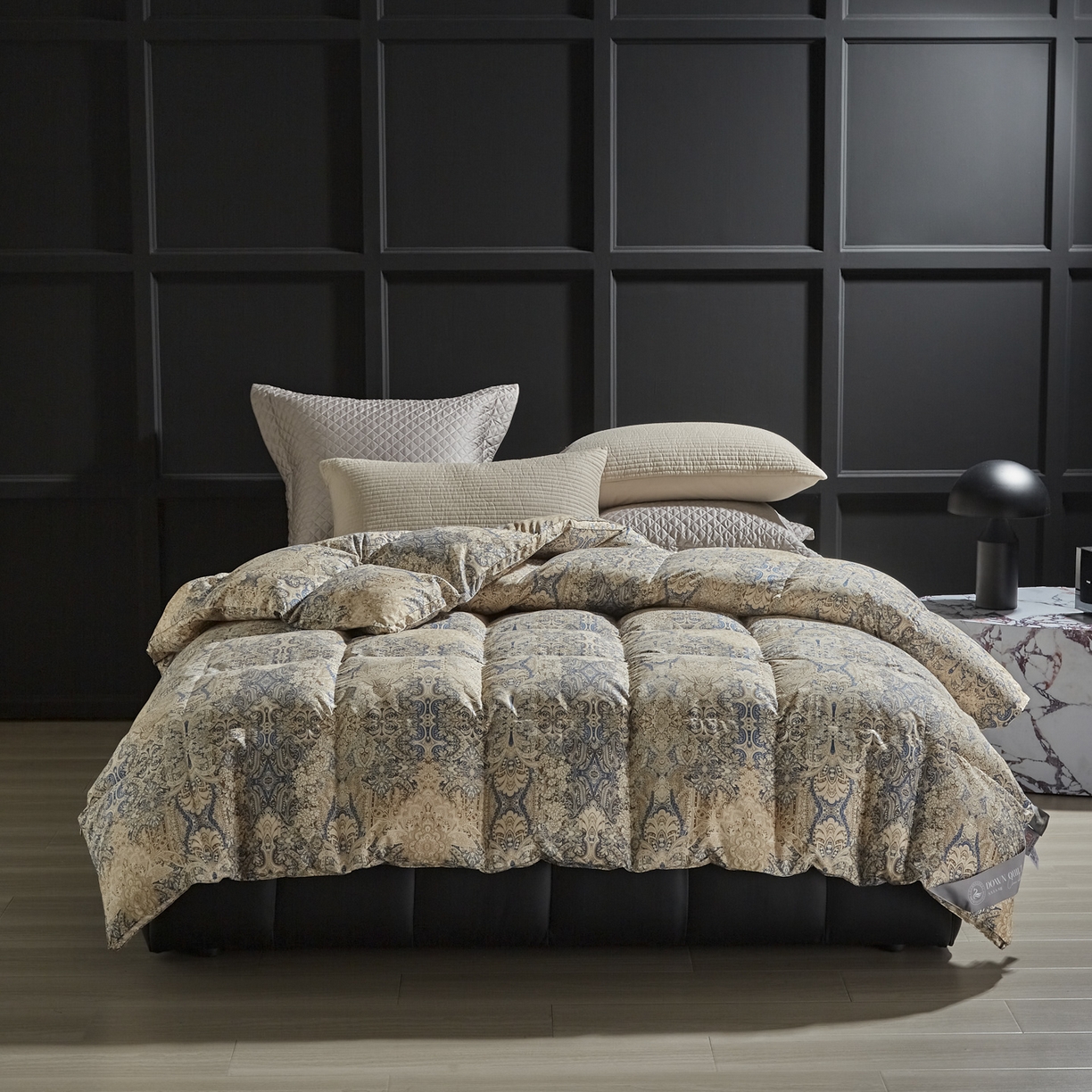 91家纺网 家纺一手货源 找家纺 暖羽屋羽绒馆 2025新款国标95白鹅绒被子 印花羽绒被芯2米 双人羽绒被子春秋被 冬被 千婉