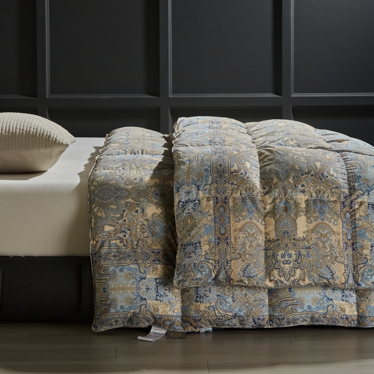 91家纺网 家纺一手货源 找家纺 （总）暖羽屋羽绒馆 2025新款绒子含量95白鹅绒被子 国标95白鹅绒被芯双人加厚磨毛糯棉春秋被