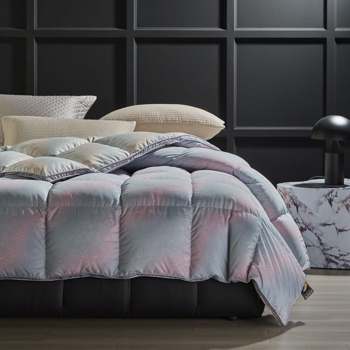 91家纺网 家纺一手货源 找家纺 暖羽屋羽绒馆 2025新款绒子含量95白鹅绒被子 国标95白鹅绒被芯双人加厚磨毛糯棉春秋被 云梦