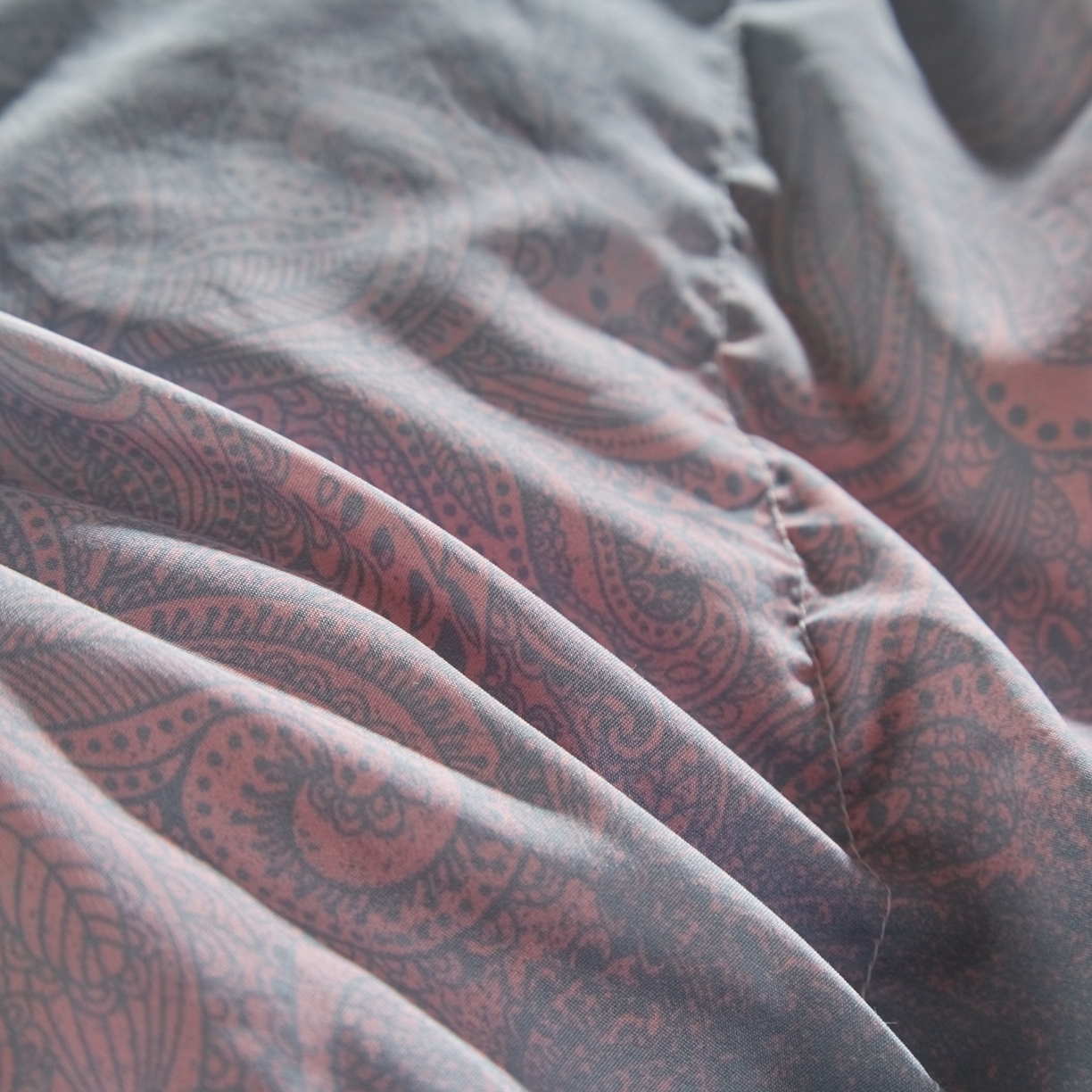 91家纺网 家纺一手货源 找家纺 暖羽屋羽绒馆 2025新款绒子含量95白鹅绒被子 国标95白鹅绒被芯双人加厚磨毛糯棉春秋被 云梦