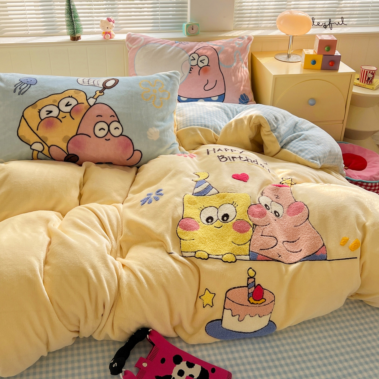 91家纺网 家纺一手货源 找家纺 （总）优选 2025新款高克重200g牛奶绒数码印花毛巾绣卡通四件套直播爆款电商爆款