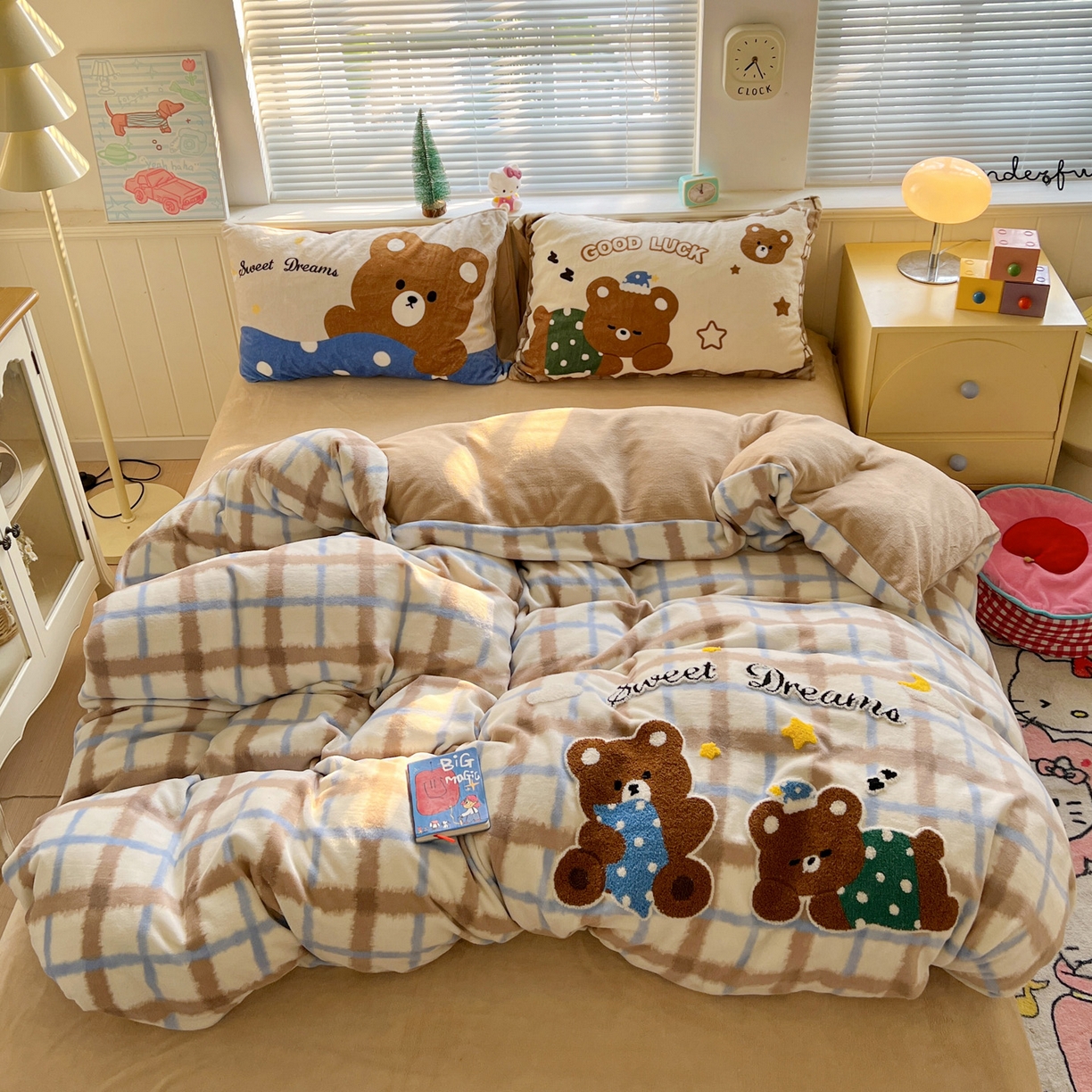 91家纺网 家纺一手货源 找家纺 （总）优选 2025新款高克重200g牛奶绒数码印花毛巾绣卡通四件套直播爆款电商爆款