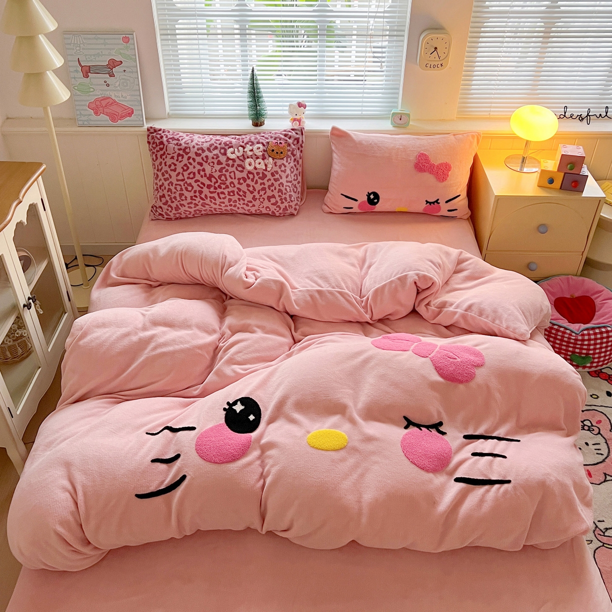 91家纺网 家纺一手货源 找家纺 （总）优选 2025新款高克重200g牛奶绒数码印花毛巾绣卡通四件套直播爆款电商爆款