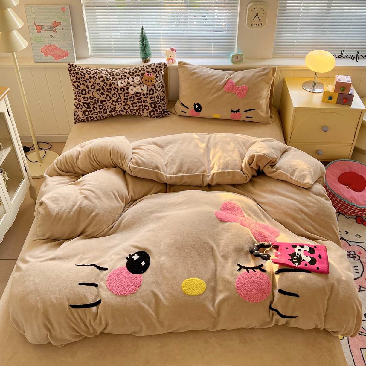 优选 2025新款高克重200g牛奶绒数码印花毛巾绣卡通四件套直播爆款电商爆款 咖色表情猫