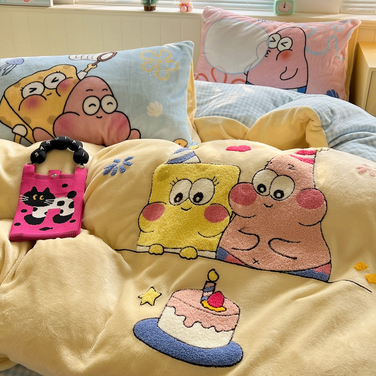 91家纺网 家纺一手货源 找家纺 （总）优选 2025新款高克重200g牛奶绒数码印花毛巾绣卡通四件套直播爆款电商爆款