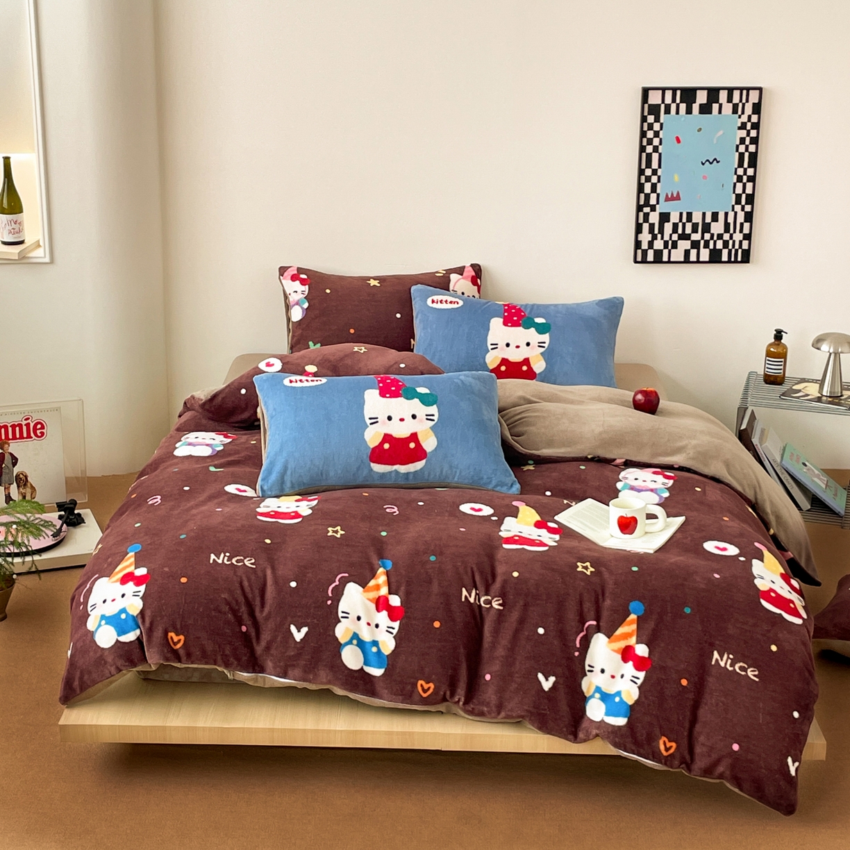 91家纺网 家纺一手货源 找家纺 （总）摩妮卡 2025新款牛奶绒枕套混搭卡通复古四件套