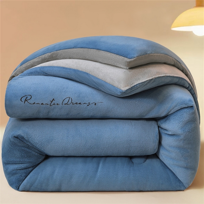 美梦里 2025新款拼色牛奶绒绣花冬被被子被芯 蓝灰