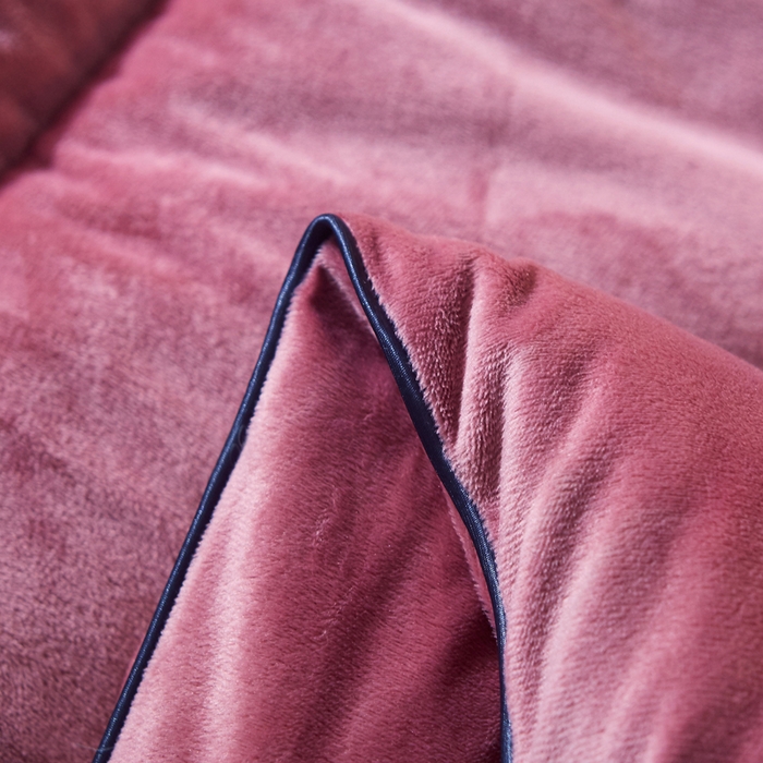 91家纺网 家纺一手货源 找家纺 美丽折家纺 2025新款纯色水晶绒冬被子被芯秋保暖冬被 豆沙