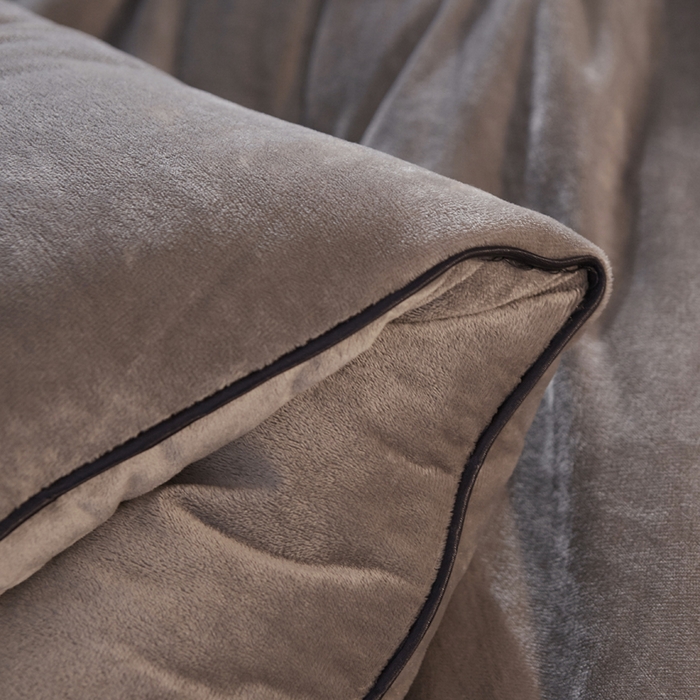 91家纺网 家纺一手货源 找家纺 美丽折家纺 2025新款纯色水晶绒冬被子被芯秋保暖冬被 灰色