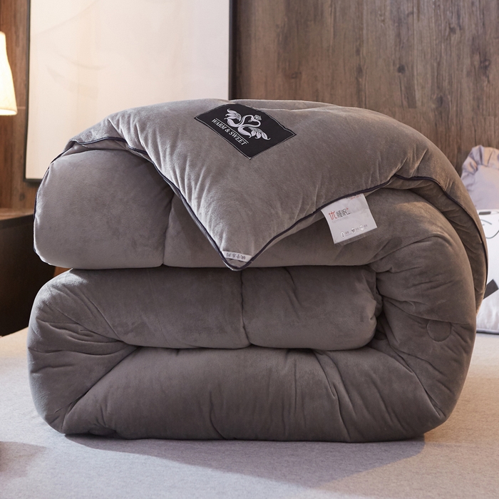 91家纺网 家纺一手货源 找家纺 美丽折家纺 2025新款纯色水晶绒冬被子被芯秋保暖冬被 灰色