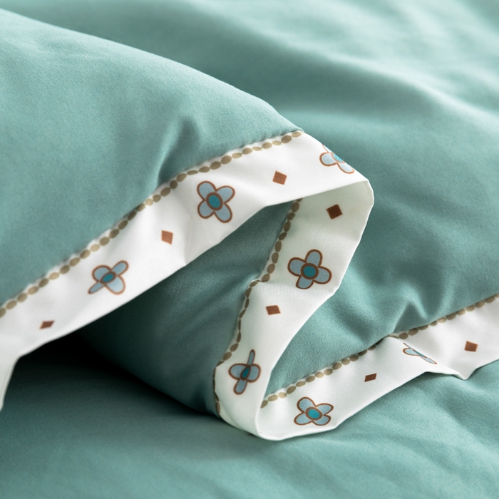 91家纺网 家纺一手货源 找家纺 美丽折家纺 2025新款大豆纤维四季被子加厚冬被被芯 豆绿