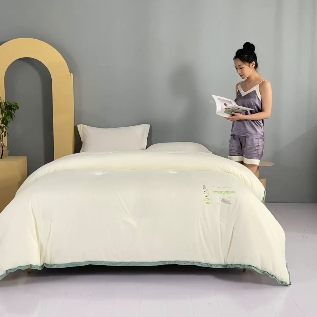 91家纺网 家纺一手货源 找家纺 美丽折家纺 2025新款大豆纤维四季被子加厚冬被被芯 梦白