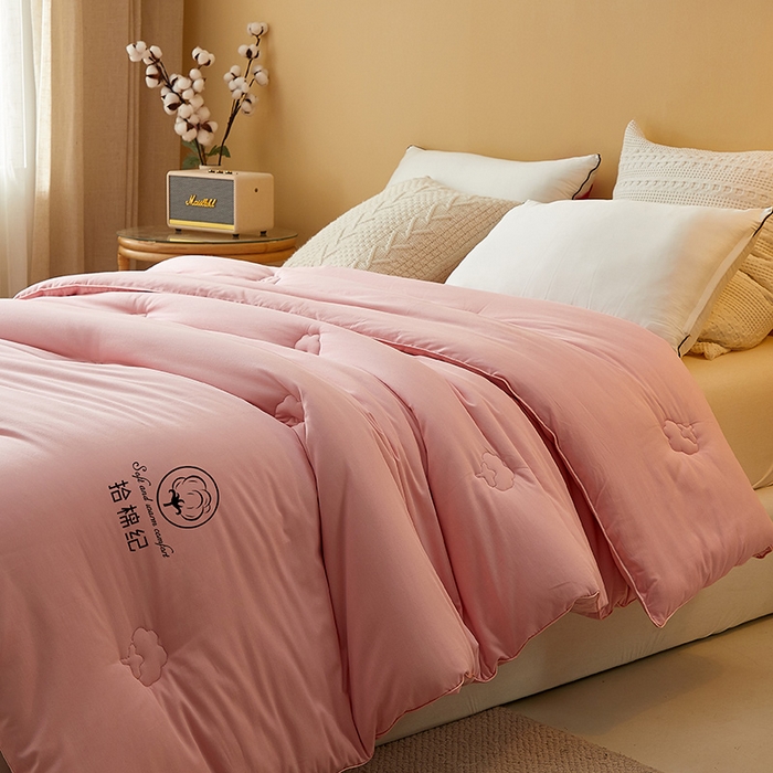 91家纺网 家纺一手货源 找家纺 美丽折家纺 2025新款舒享新疆棉花被冬被春秋被被芯 粉色