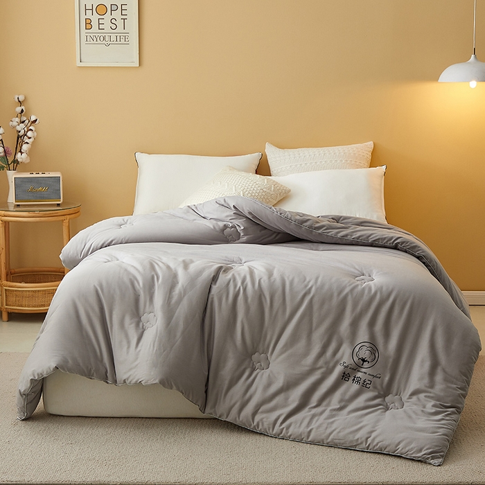 91家纺网 家纺一手货源 找家纺 美丽折家纺 2025新款舒享新疆棉花被冬被春秋被被芯 灰色