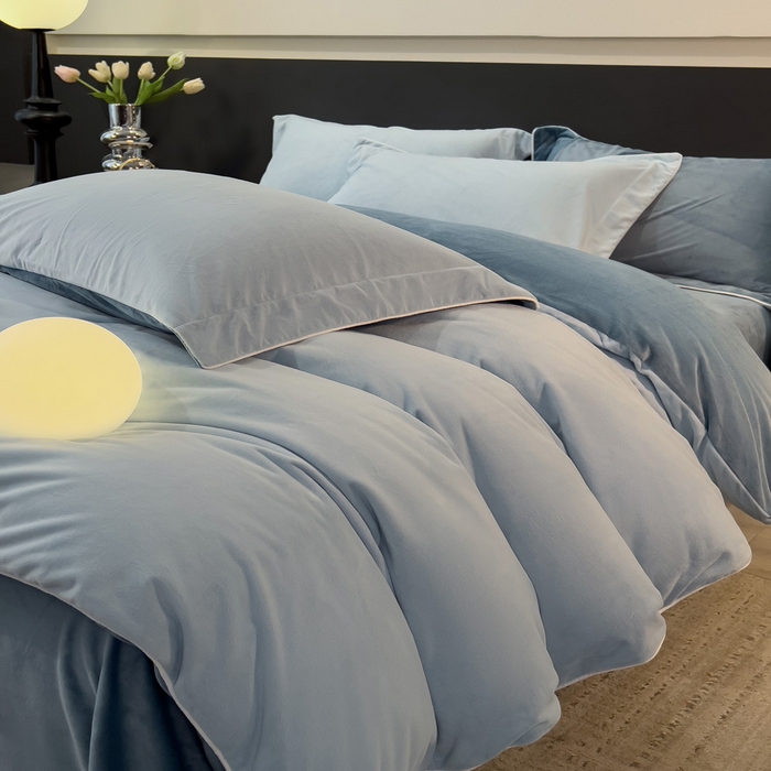 91家纺网 家纺一手货源 找家纺 席世家 2025新款婴儿绒简约款四件套 星光蓝