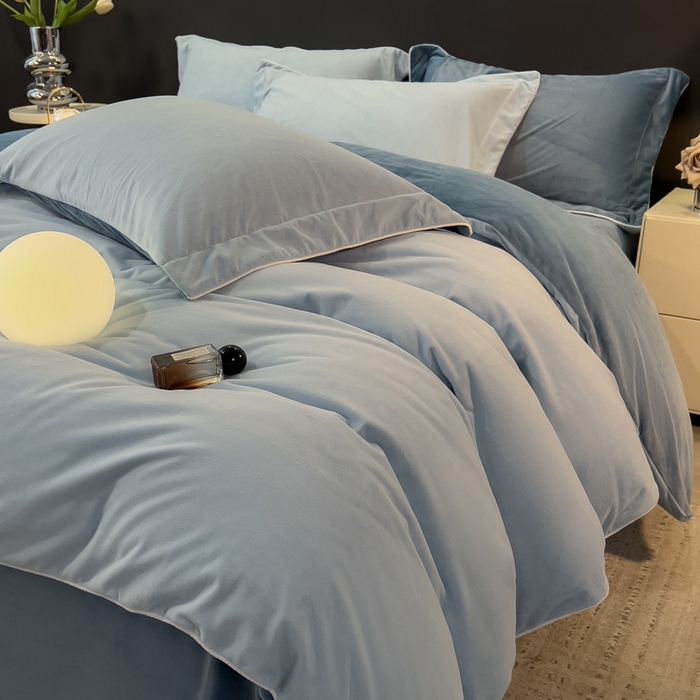 91家纺网 家纺一手货源 找家纺 席世家 2025新款婴儿绒简约款四件套 星光蓝