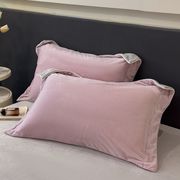 91家纺网 家纺一手货源 找家纺 席世家 2025新款婴儿绒简约款四件套 幽山紫