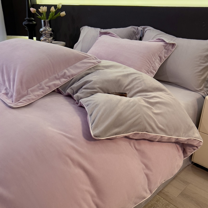 91家纺网 家纺一手货源 找家纺 席世家 2025新款婴儿绒简约款四件套 幽山紫