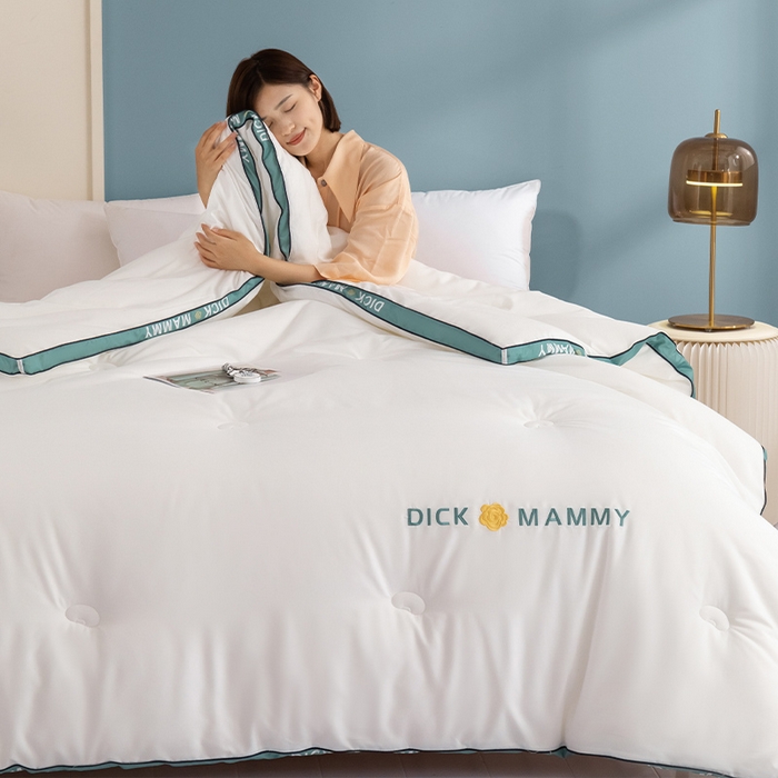 91家纺网 家纺一手货源 找家纺 美丽折家纺 2025新款大豆被冬被-山茶花系列一 山茶花-白绿色