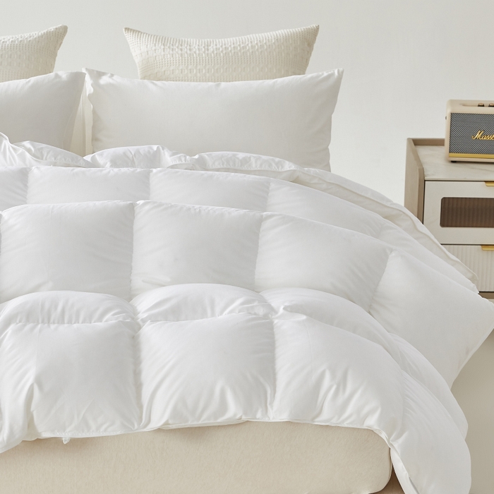 91家纺网 家纺一手货源 找家纺 （总）美丽折家纺 2025新款云感零压羽丝绒被