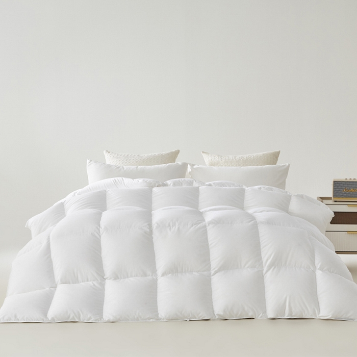 91家纺网 家纺一手货源 找家纺 （总）美丽折家纺 2025新款云感零压羽丝绒被