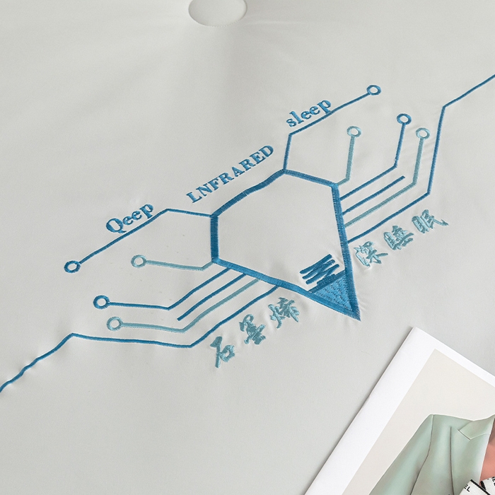 91家纺网 家纺一手货源 找家纺 美丽折家纺 2025石墨烯自发热小黑被芯冬被子 石墨烯-灰色