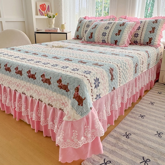 91家纺网 家纺一手货源 找家纺 浩浩家纺 2025新款舒适花边牛奶绒床盖四件套 欢乐狗