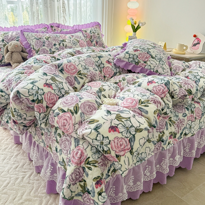 91家纺网 家纺一手货源 找家纺 浩浩家纺 2025新款舒适花边牛奶绒床盖四件套 玫瑰花园