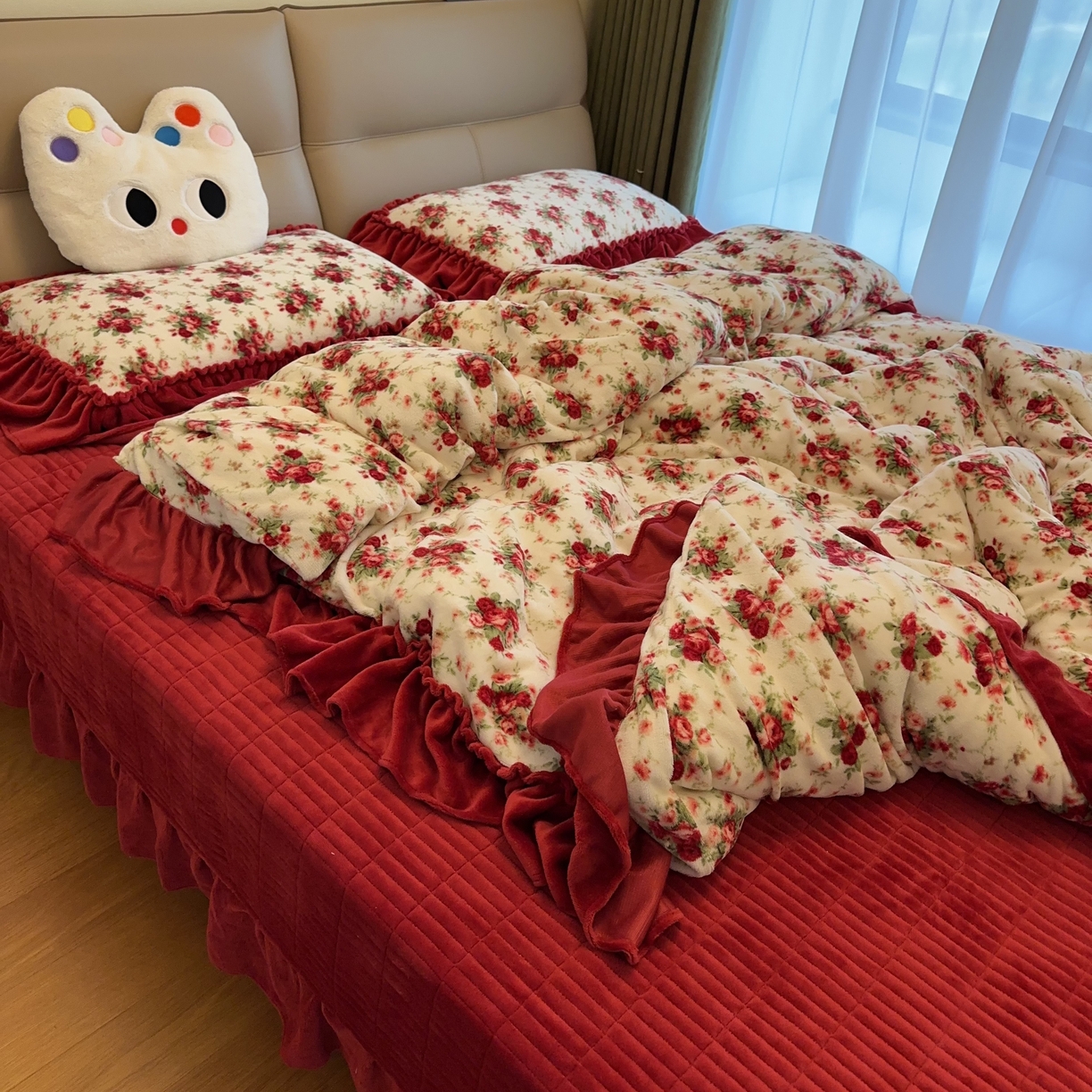 91家纺网 家纺一手货源 找家纺 （总）赫梵茜 2025新款韩式花边定制款床盖四件套定制款