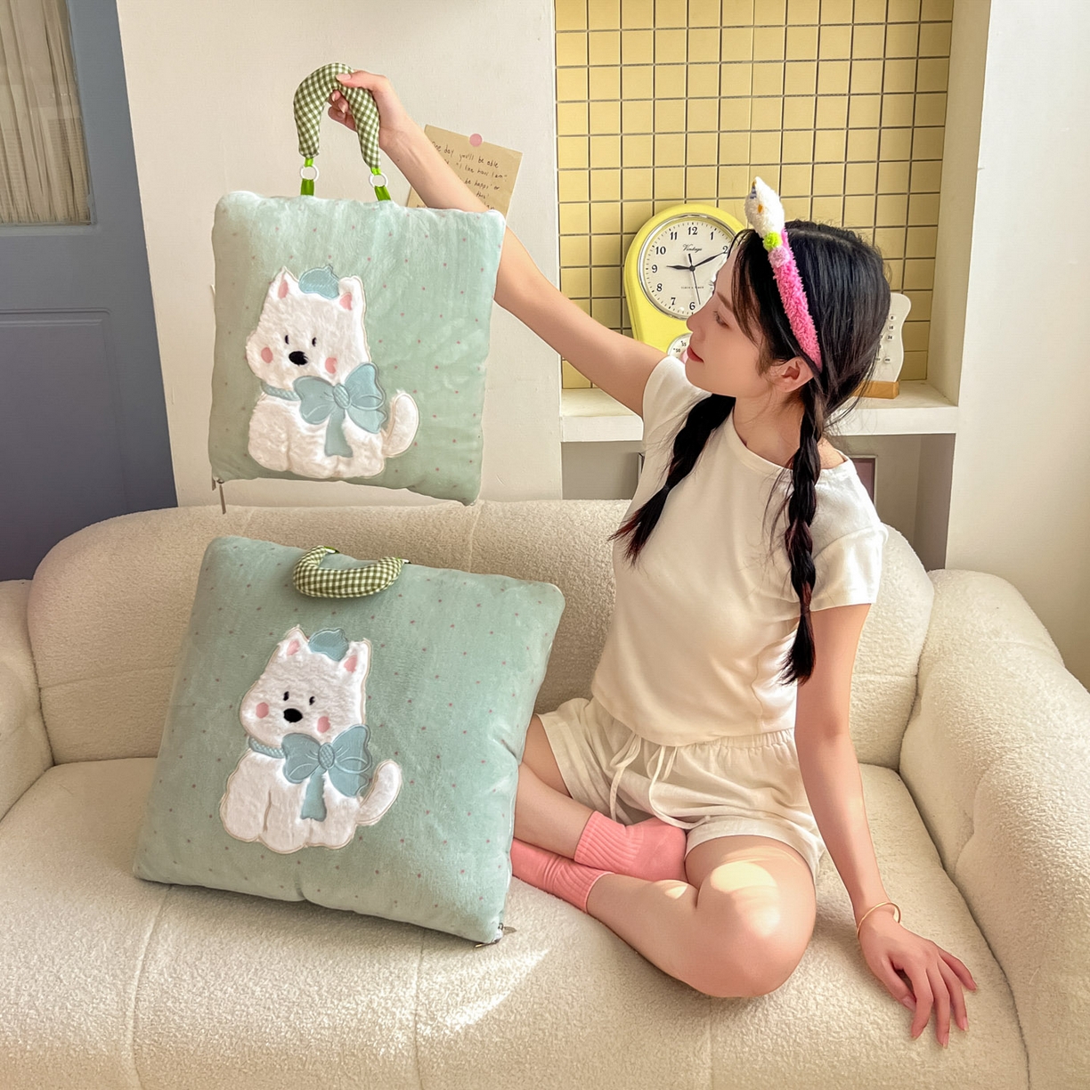 91家纺网 家纺一手货源 找家纺 番茄+ 2025新款牛奶绒贴布绣西高地抱枕被 波点-绿