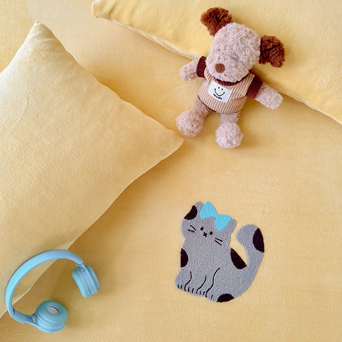 91家纺网 家纺一手货源 找家纺 云尚床笠 2026新款亲肤舒适毛巾绣牛奶绒加厚单床笠单品床笠单件床笠-卡通猫 卡通猫-鹅绒黄