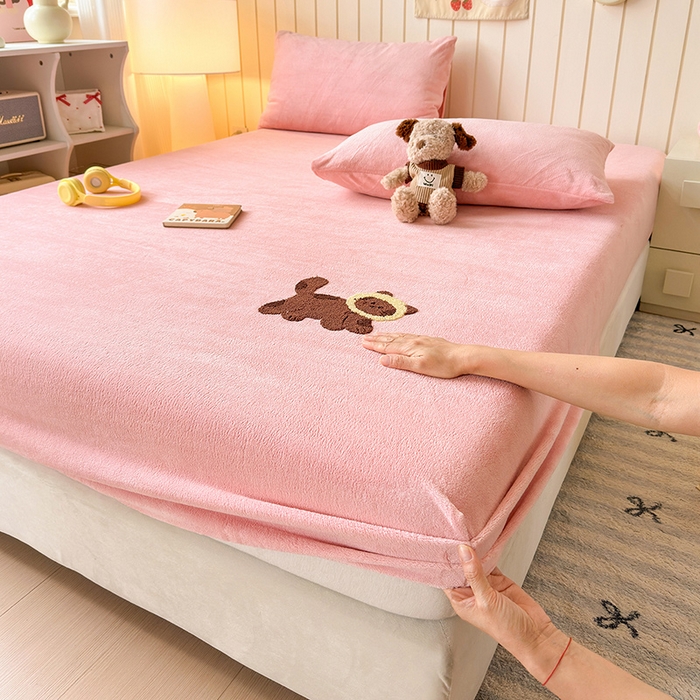 云尚床笠 2026新款亲肤舒适毛巾绣牛奶绒加厚单床笠单品床笠单件床笠-卡通猫 卡通猫-云柔粉