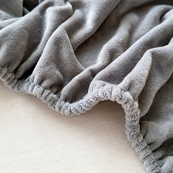 91家纺网 家纺一手货源 找家纺 云尚床笠 2026新款亲肤舒适毛巾绣牛奶绒加厚单床笠单品床笠单件床笠-卡通猫 卡通猫-高级灰