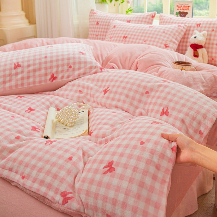 91家纺网 家纺一手货源 找家纺 斯卡诺家纺 2025新款热卖小清新牛奶绒四件套双面绒被套小红书同款 洁美-粉