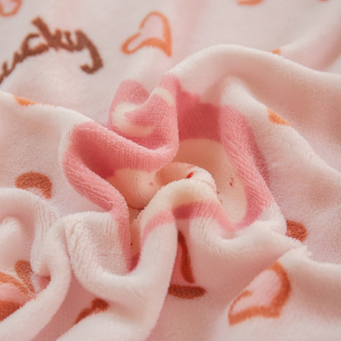 91家纺网 家纺一手货源 找家纺 斯卡诺家纺 2025新款热卖小清新牛奶绒四件套双面绒被套小红书同款 熊布布-粉