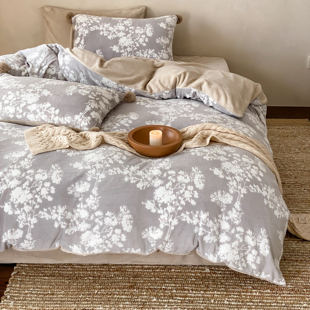 91家纺网 家纺一手货源 找家纺 玉宇阁家居 2025新款双色提花雕花牛奶绒四件套 毛球款星星落秋 星星落秋-琥珀卷