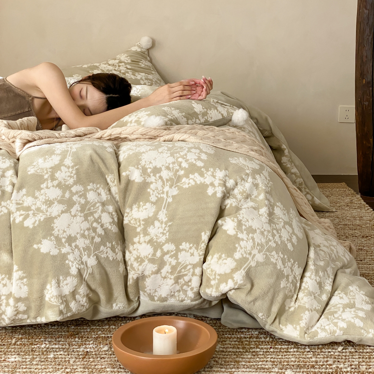 91家纺网 家纺一手货源 找家纺 玉宇阁家居 2025新款双色提花雕花牛奶绒四件套 毛球款星星落秋 星星落秋-绿椰仙踪