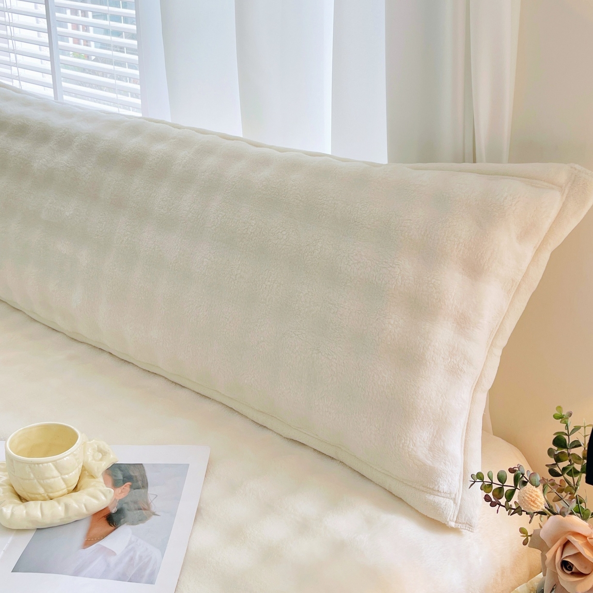 91家纺网 家纺一手货源 找家纺 雨彤家纺 2025新款泡泡牛奶绒长枕巾 牛奶绒枕巾-奶油白 50*185cm（适合1.8米枕头）