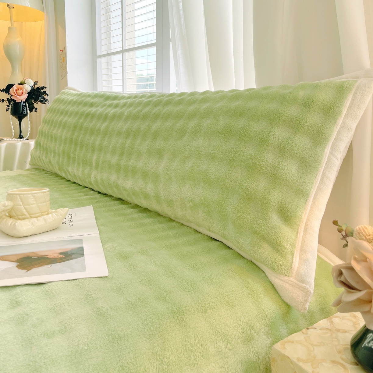 91家纺网 家纺一手货源 找家纺 雨彤家纺 2025新款泡泡牛奶绒长枕巾 牛奶绒枕巾-抹茶绿 50*80cm（一只）