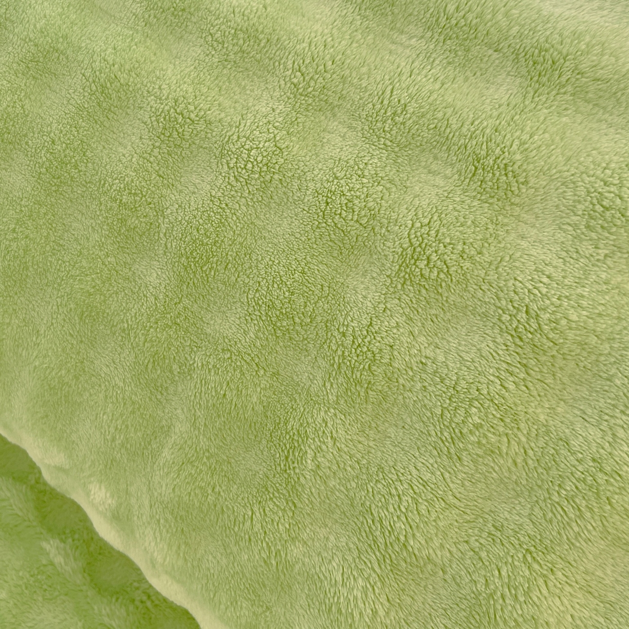 91家纺网 家纺一手货源 找家纺 雨彤家纺 2025新款泡泡牛奶绒长枕巾 牛奶绒枕巾-抹茶绿 50*80cm（一只）